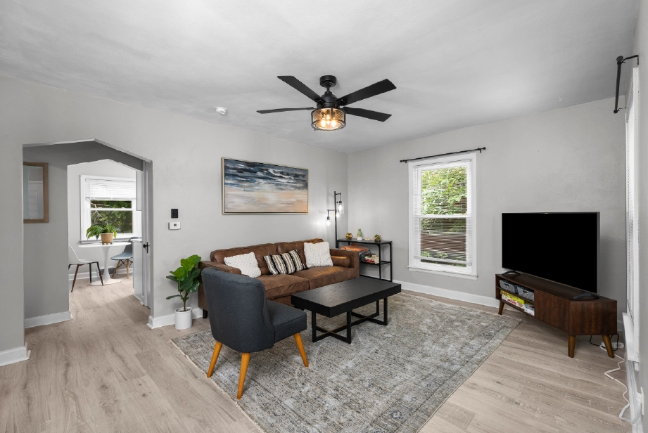 GLOW's before and after renovation of a short-term rental property in Iowa, highlighting owner-led upgrades that improved guest comfort and booking performance.