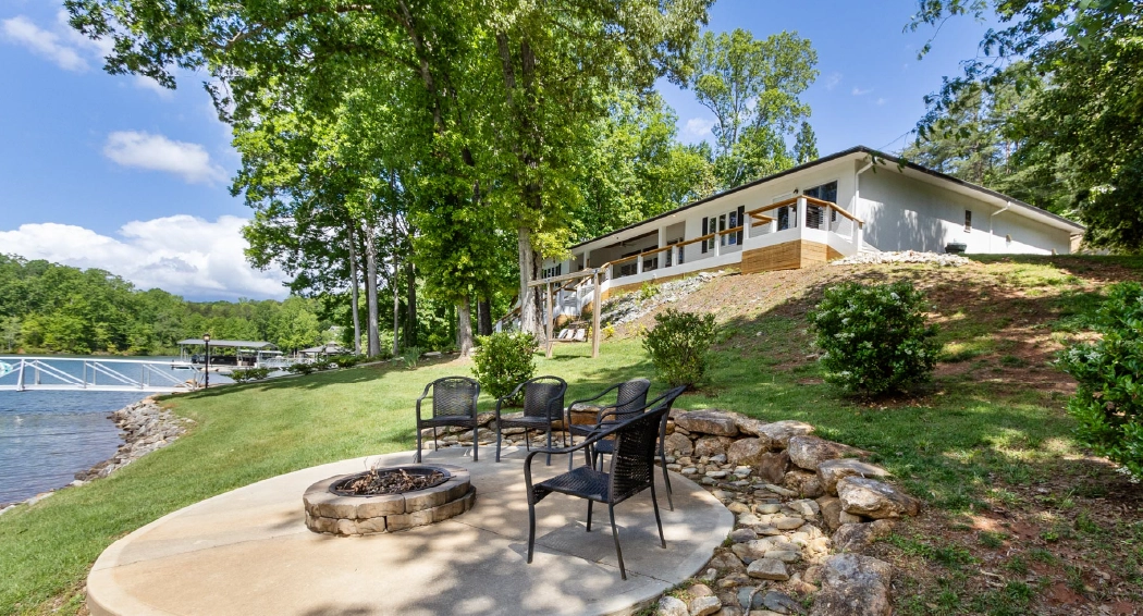 GLOW's STR rental property management home