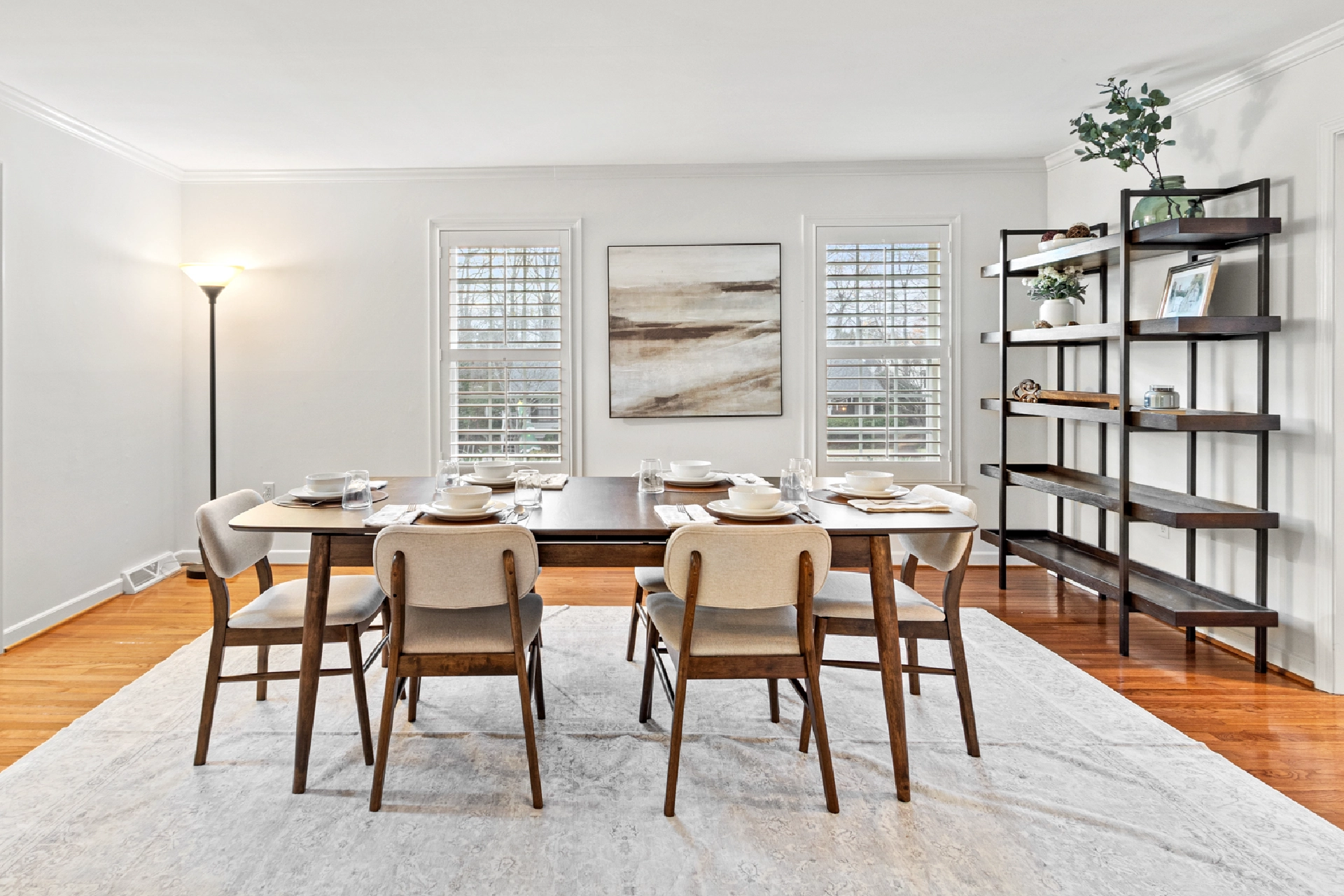 mckenzie-stouffer_website_websize_about_gather An elegant living dining room | GLOW Gather